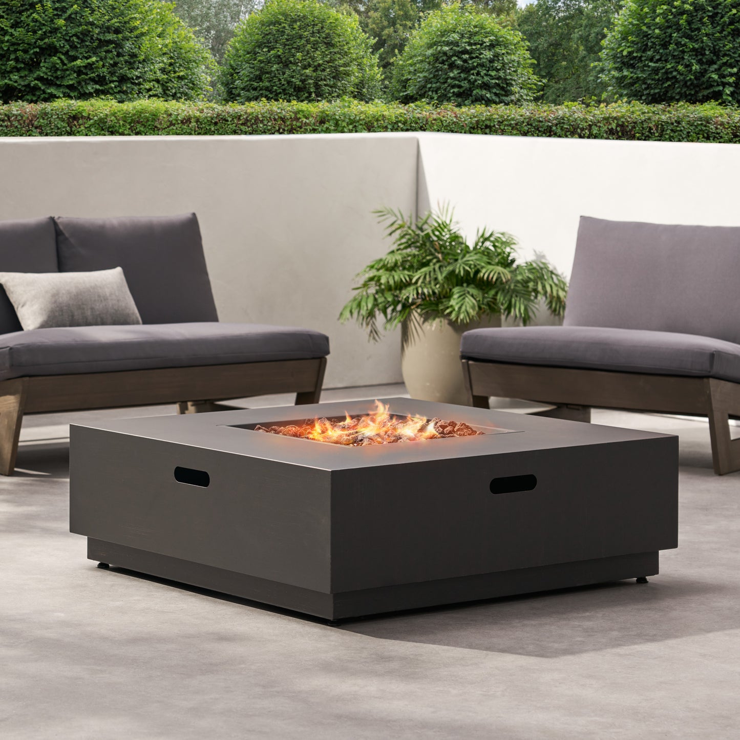 WELLINGTON 40” SQUARE FIRE PIT-50