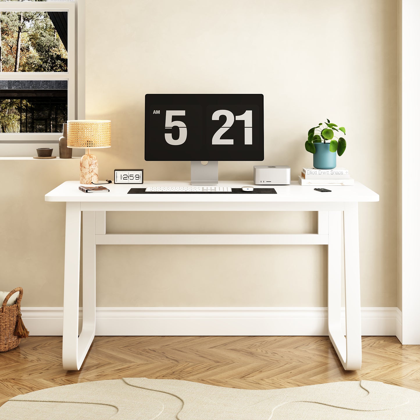 L31.5inch Computer Desk Modern Simple Style Desk for Home Office,  Small Writing Table Study Corner Work Desk for Bedroom