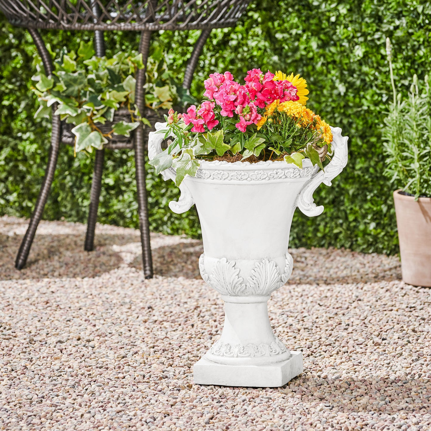 MGO GARDEN URN PLANTER