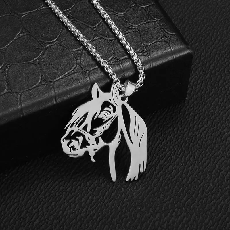 Stainless Steel Simple Horse Head Pendant Animal Horse Necklace Men and Women Hip-Hop Rock Trend Jewelry Accessories