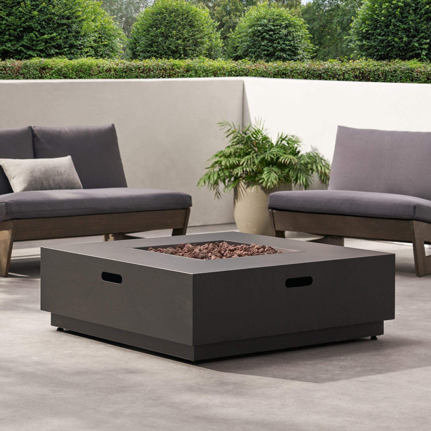 WELLINGTON 40” SQUARE FIRE PIT-50