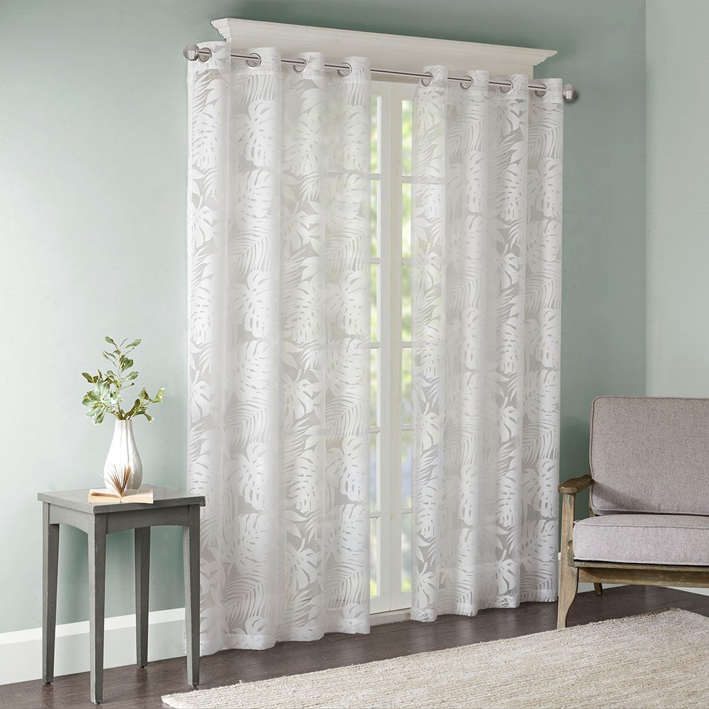 Palm Leaf Burnout Window Sheer White 50x95'