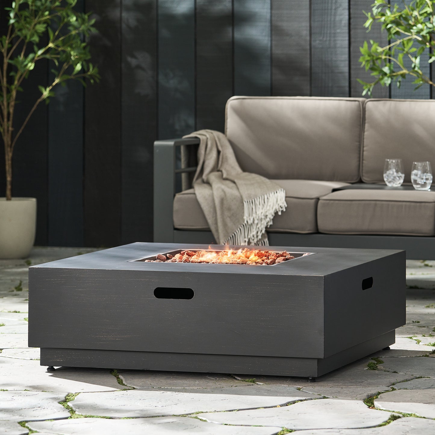 WELLINGTON 40” SQUARE FIRE PIT-50