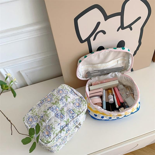 Cosmetic Bags for Women(3 Pcs) Cute Floral Makeup Bag, Organizer Storage makeup bag, Travel Toiletry bags, Handbags Purses